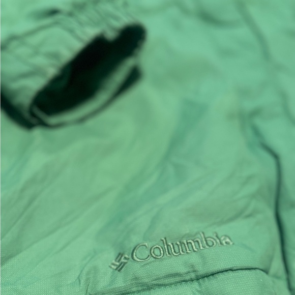 Columbia Youth Hooded Winter Jacket Green Size 18/20 Like New - Picture 4 of 4